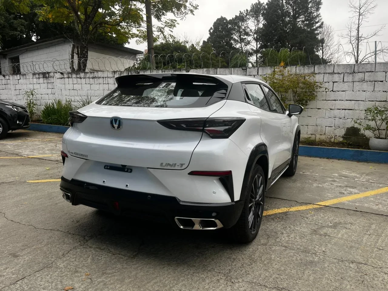 CAOA CHANGAN UNI-T VERSÂO ESPECIAL