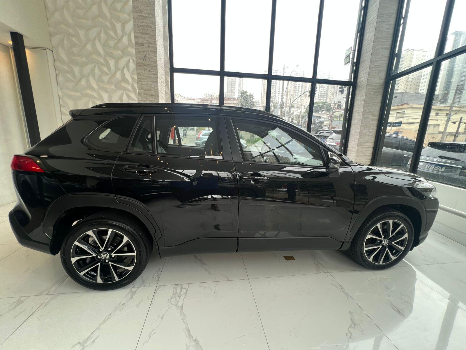 Corolla Cross XRE 24/25