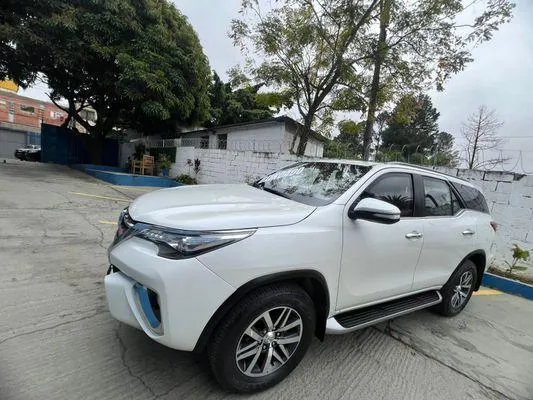 SW4 SRX DIESEL 2017 CUT1212