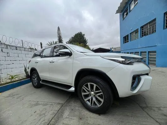 SW4 SRX DIESEL 2017 CUT1212