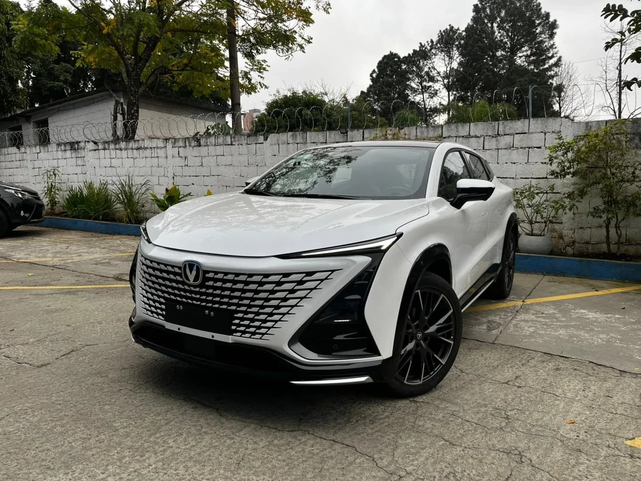 CAOA CHANGAN UNI-T VERSÂO ESPECIAL